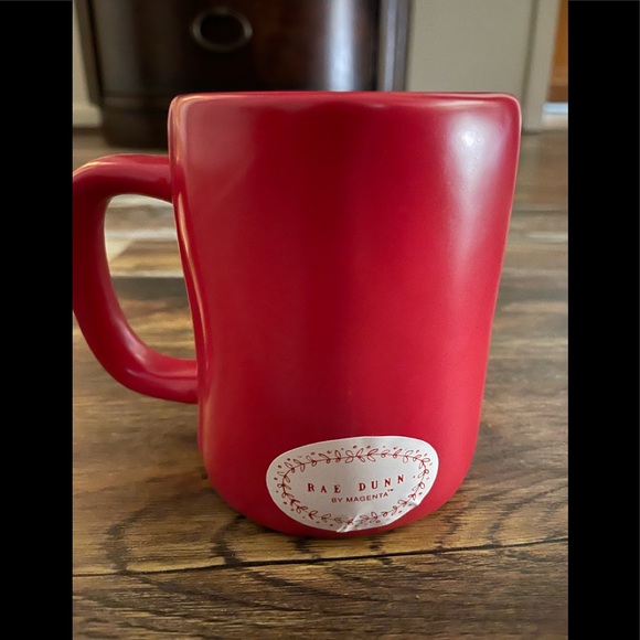 NWT Red XOXO Mug 22oz Rae Dunn - Picture 2 of 3